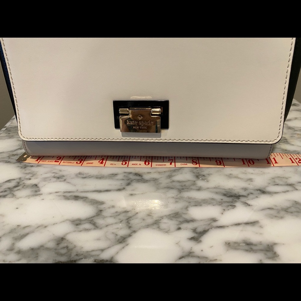 Kate Spade satchel - Picture 6 of 8